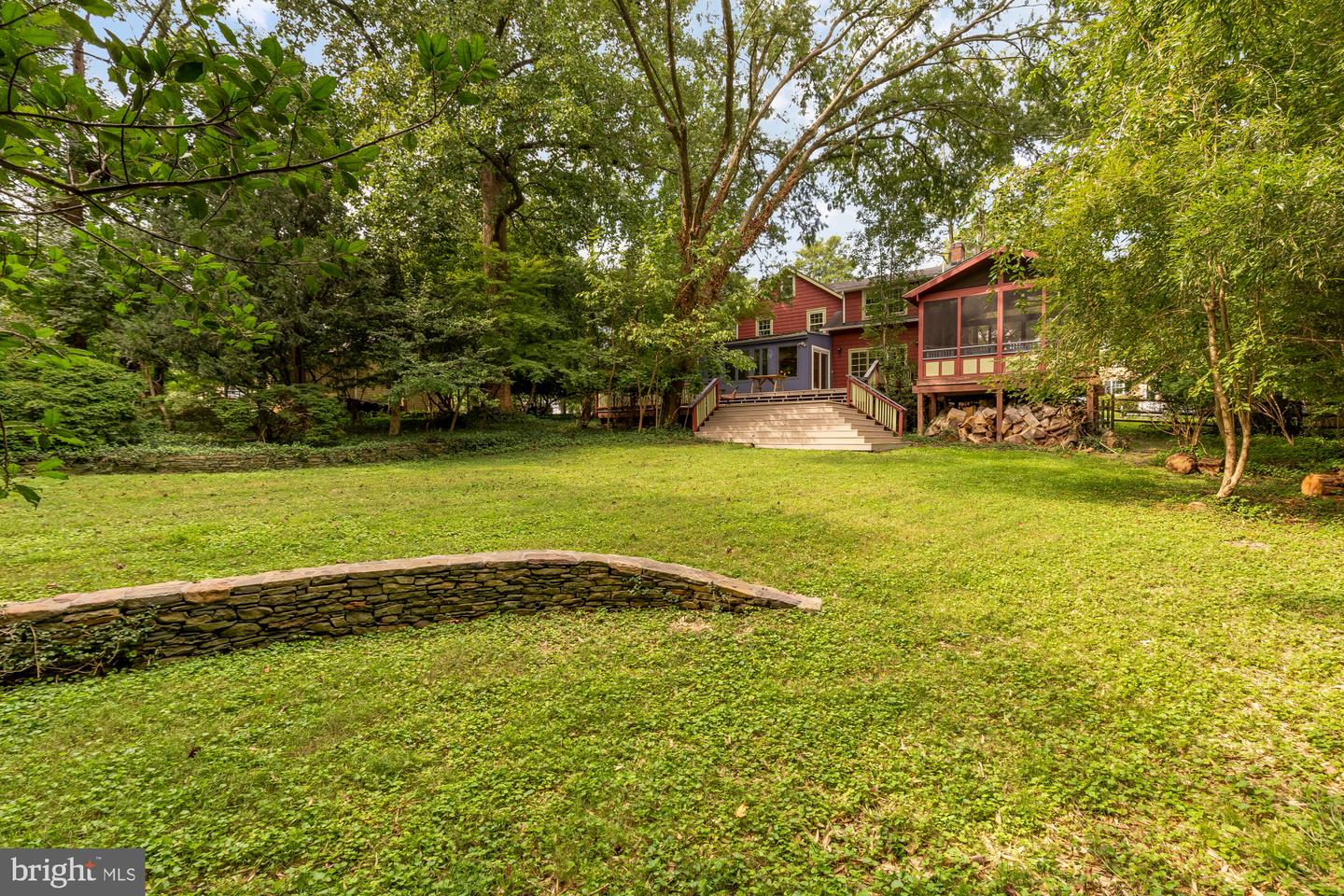 9407 Hale Pl Property Photo 53