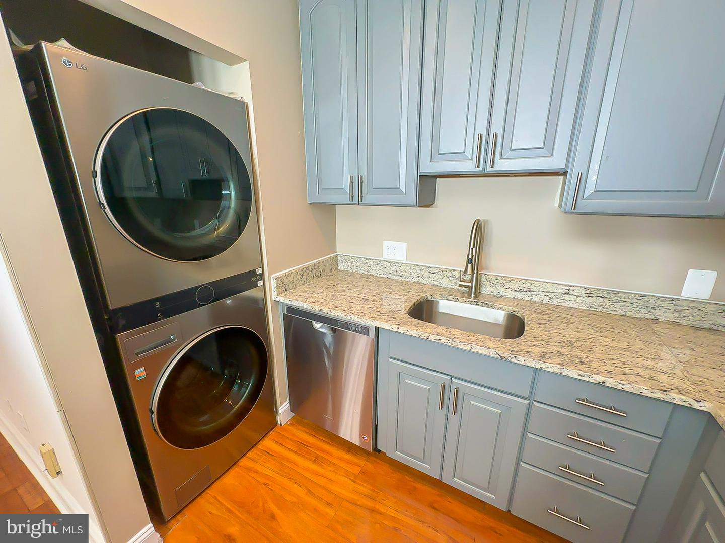 6 Monroe St #6-301 Property Photo 22