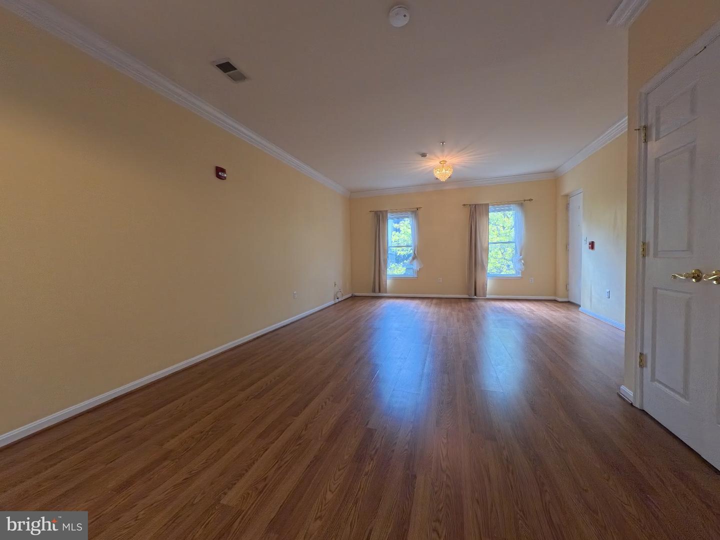 236 Main St #c Property Photo 4