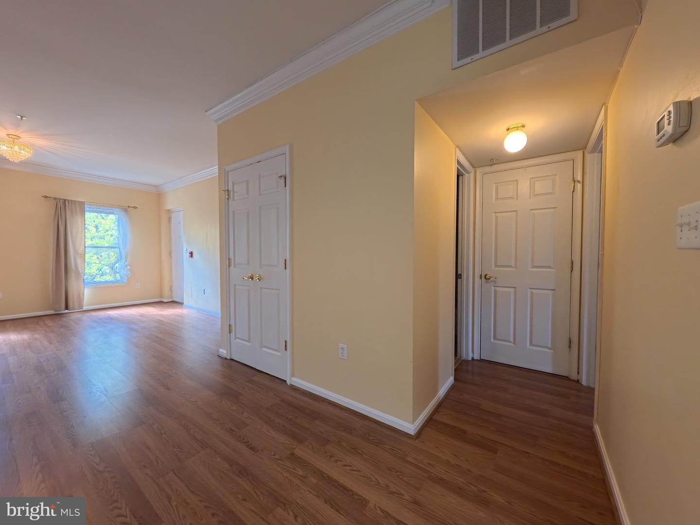236 Main St #c Property Photo 6