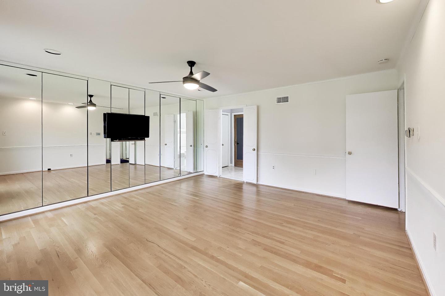 7724 Fontaine St Property Photo 28