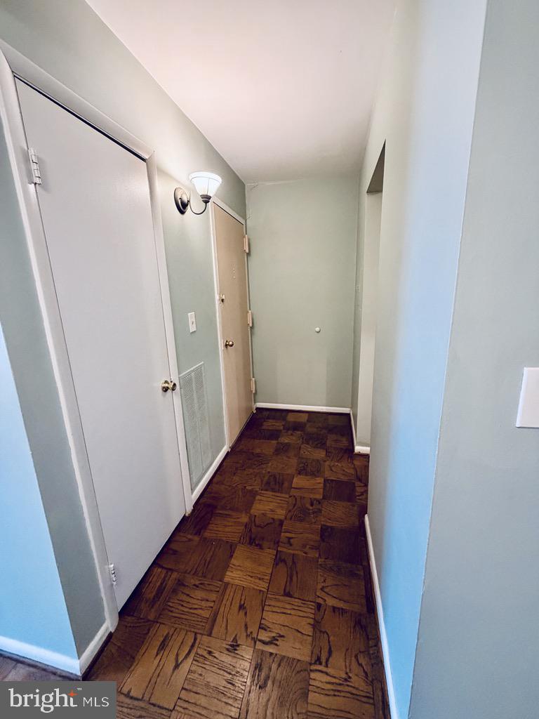 3382 Hewitt Ave #202 Property Photo 5