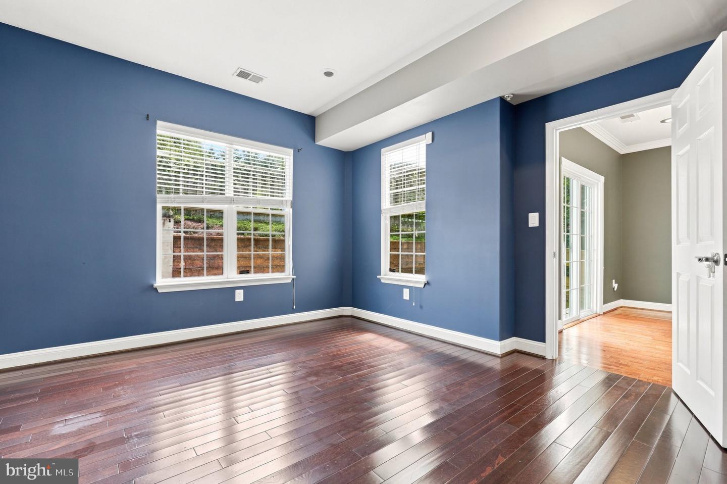 10717 Bentley Ln Property Photo 20