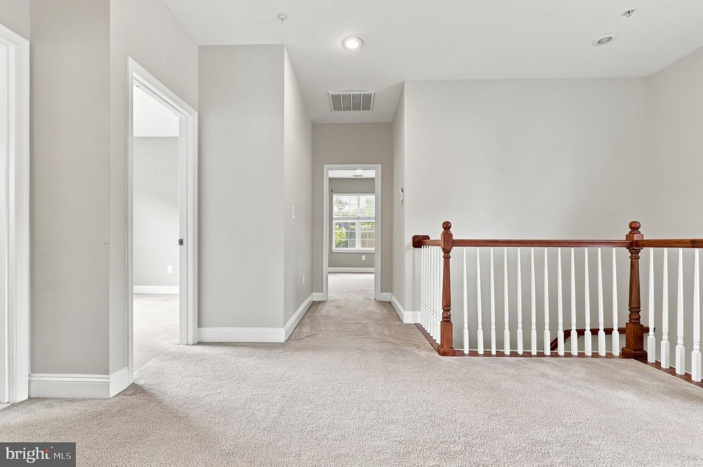 10717 Bentley Ln Property Photo 23