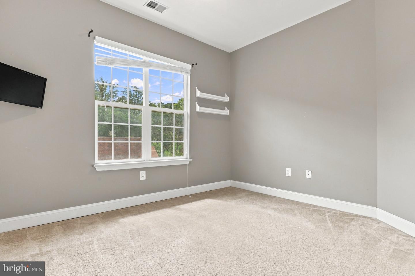 10717 Bentley Ln Property Photo 34