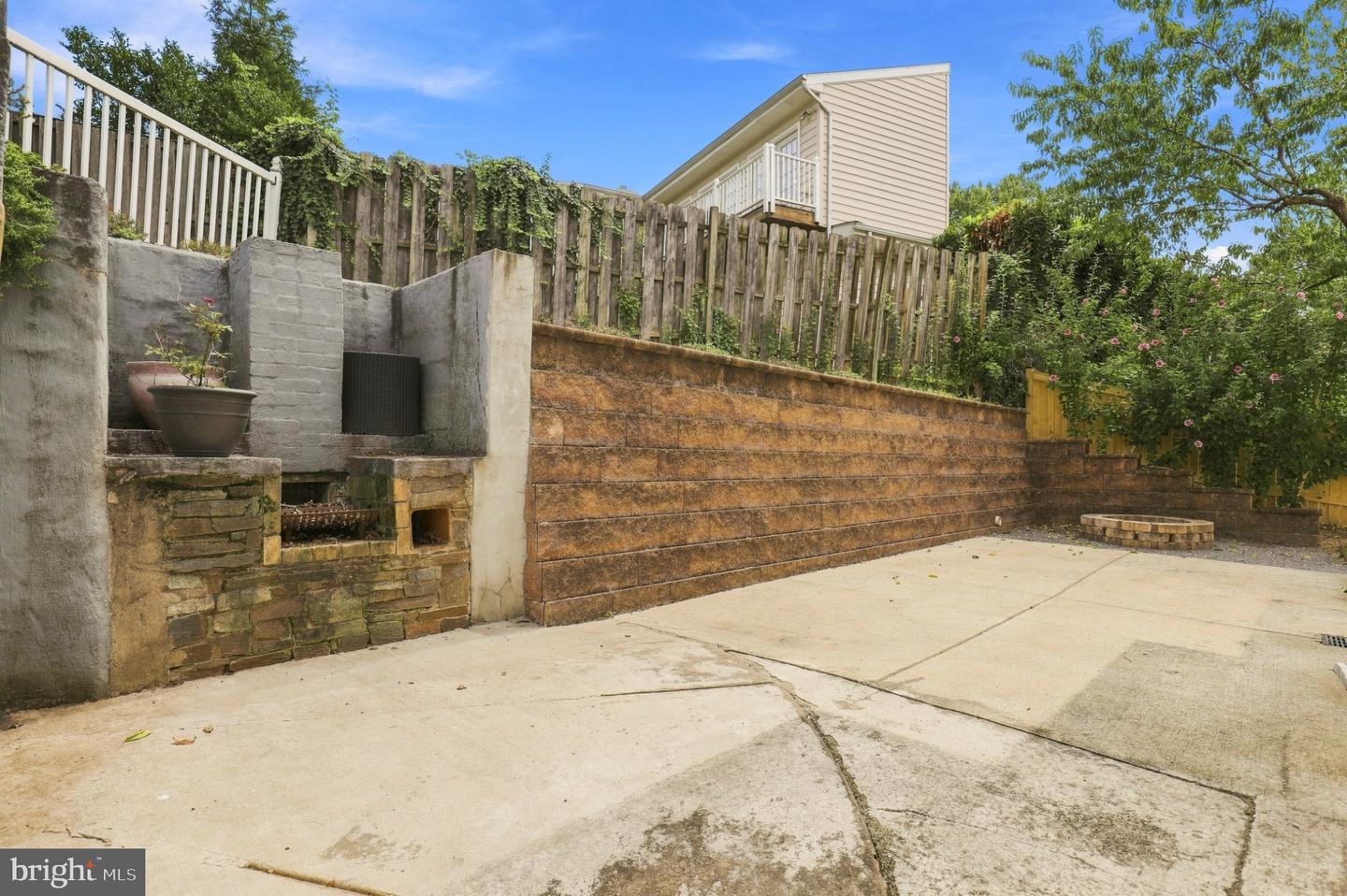 10717 Bentley Ln Property Photo 37