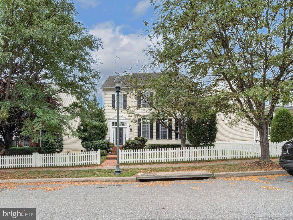 12107 Magnolia Park Pl Property Photo 1
