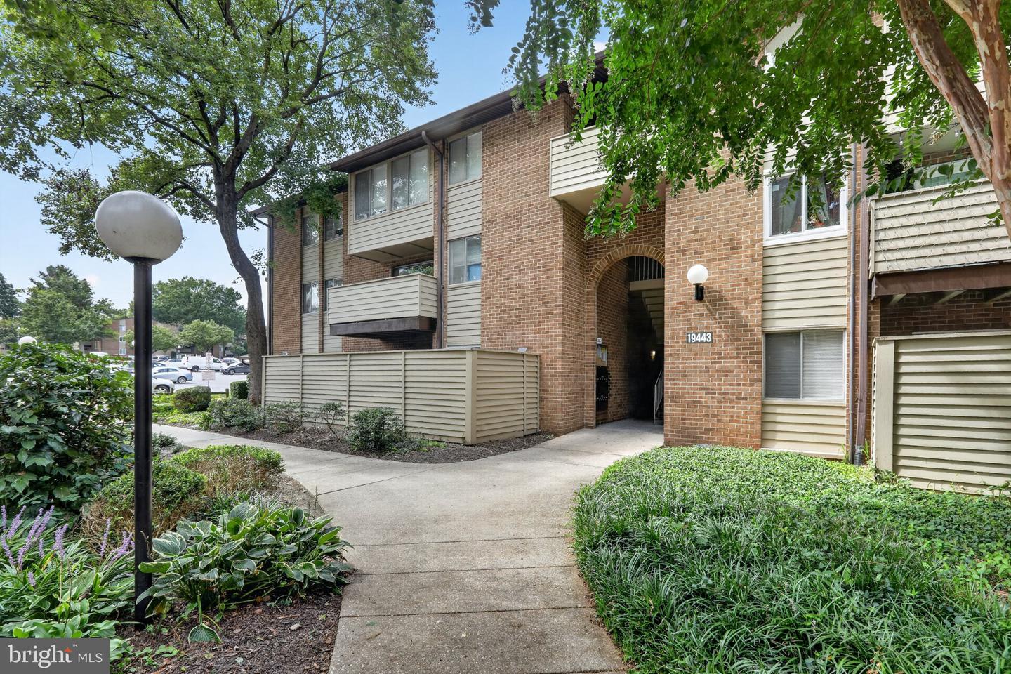 19443 BRASSIE PL #301 Property Photo 1