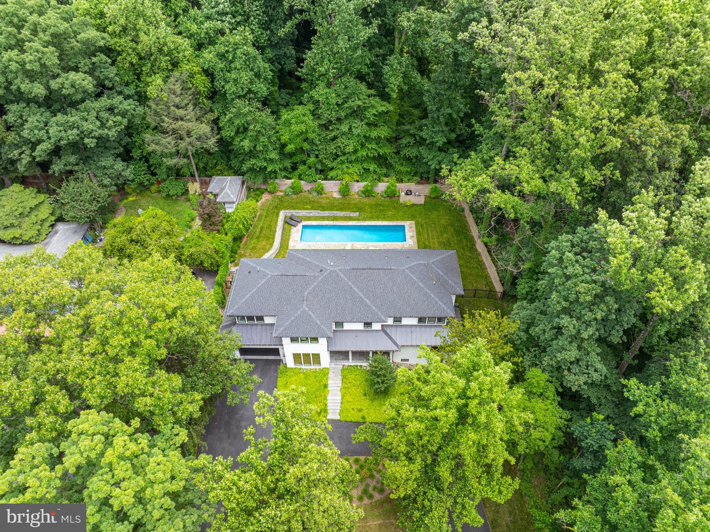7101 Pyle Rd Property Photo 1