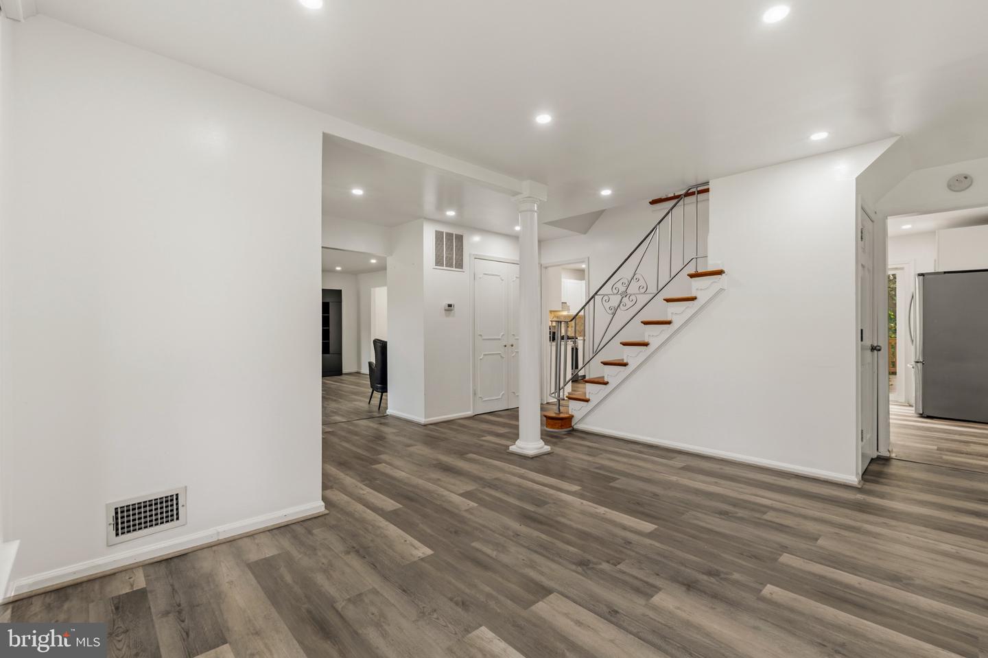 14109 Sturtevant Property Photo 7