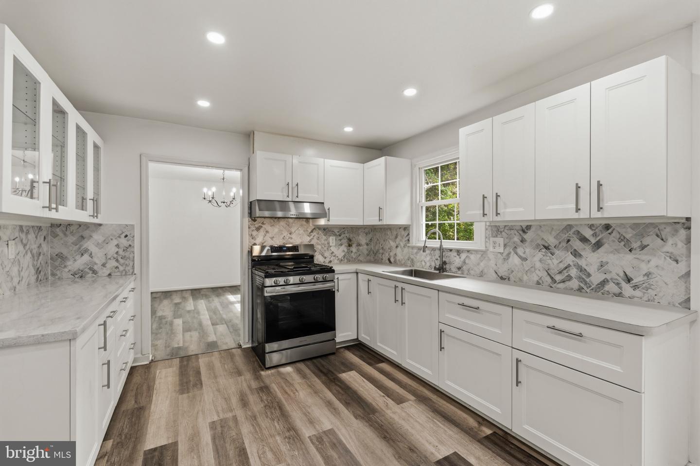 14109 Sturtevant Property Photo 15