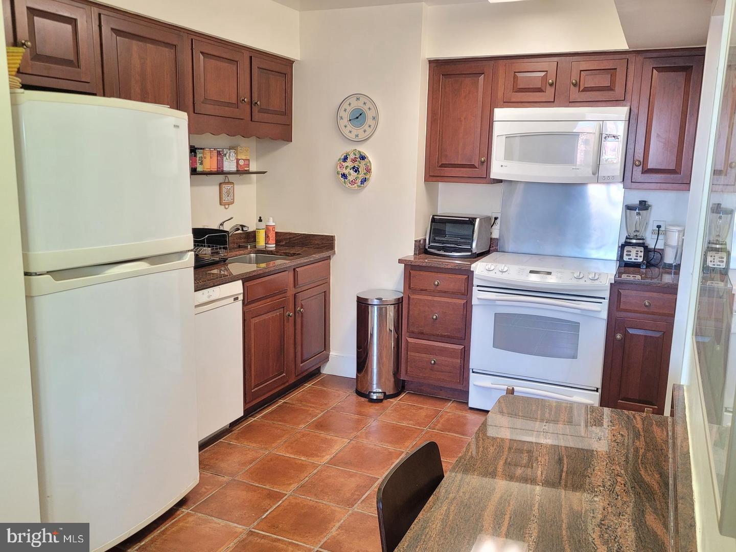 8101 Connecticut Ave #n-610 Property Photo 22