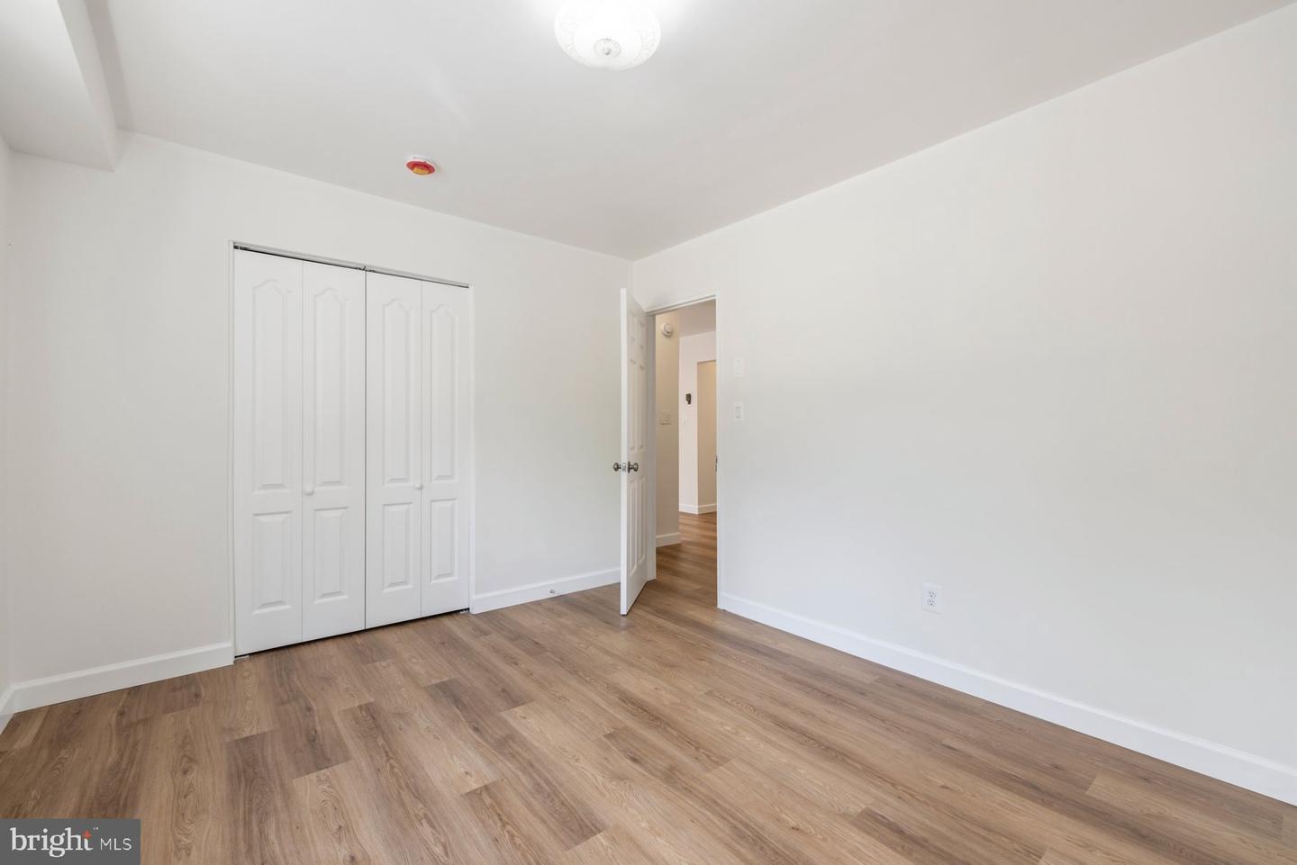 95 E Wayne Ave #305 Property Photo 19