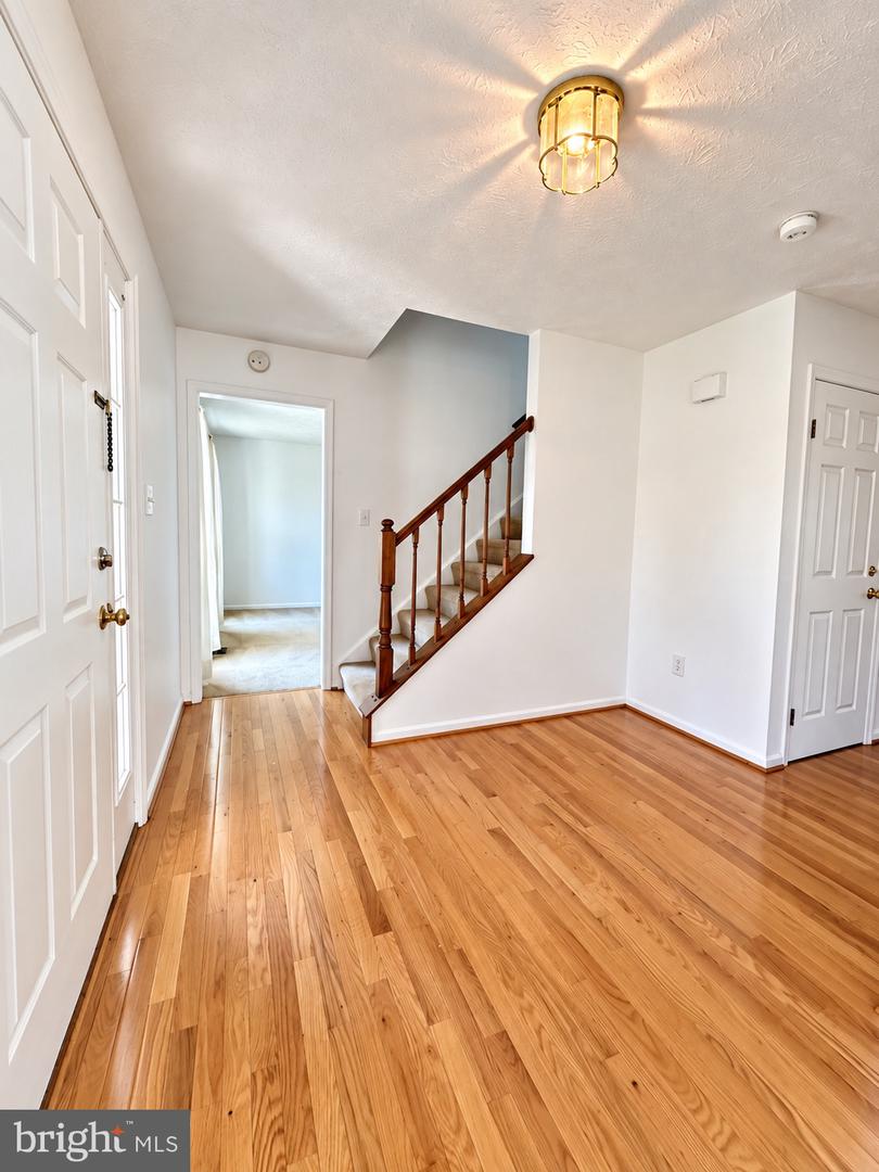 17213 Spates Hill Rd Property Photo 8