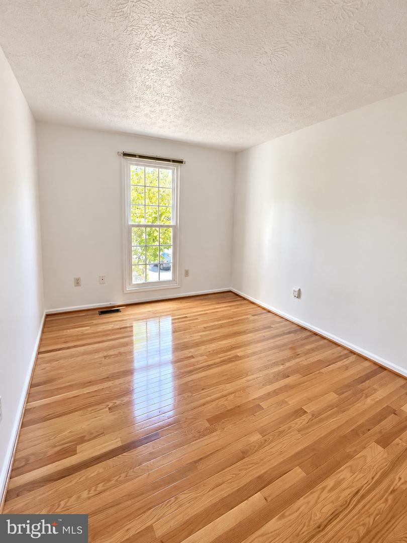 17213 Spates Hill Rd Property Photo 32