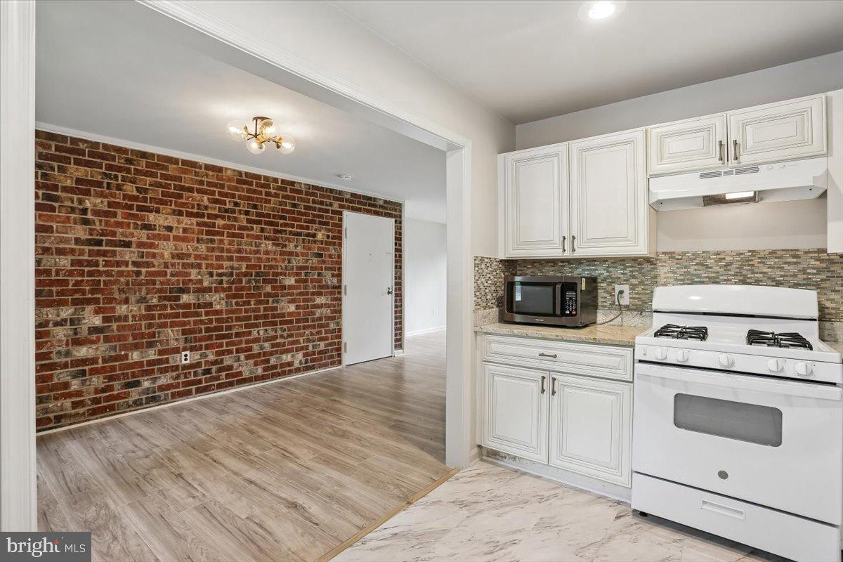 726 Quince Orchard Blvd #726-102 Property Photo 16