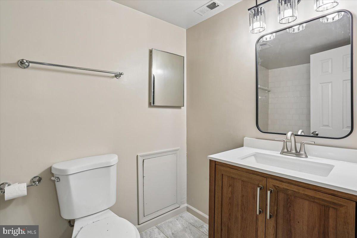 726 Quince Orchard Blvd #726-102 Property Photo 29