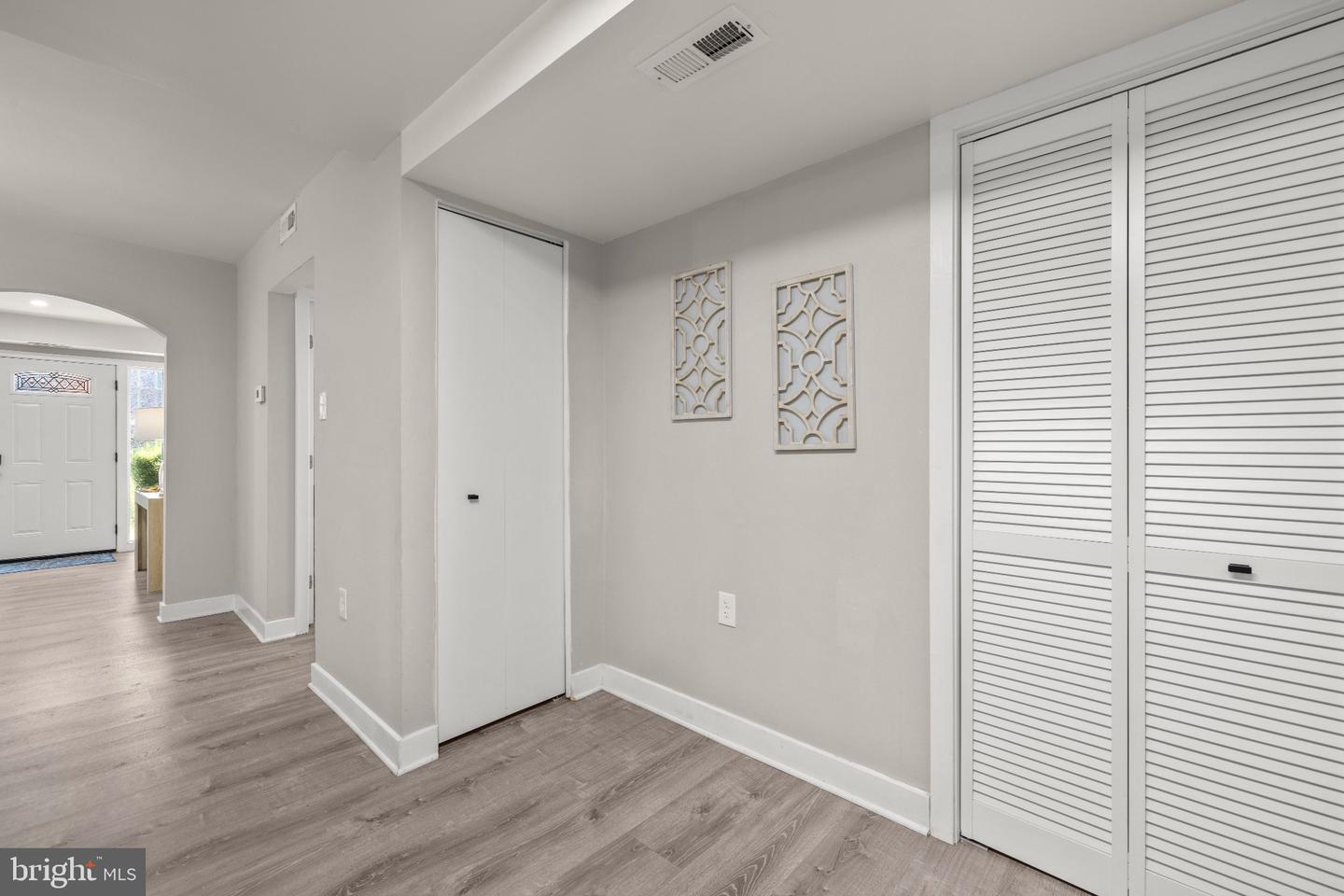 2302 Sun Valley Cir #1 Property Photo 10