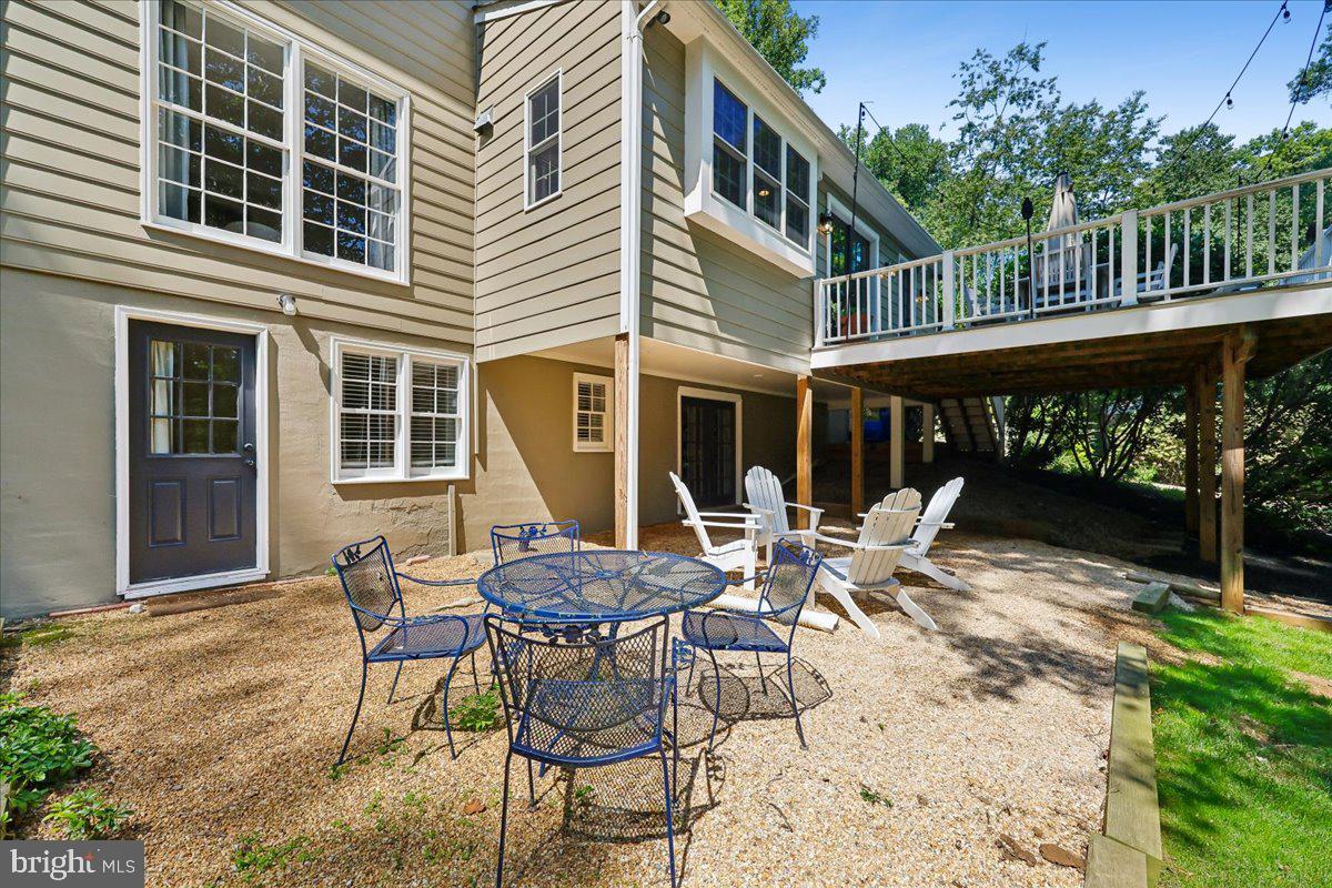 9323 Overlea Dr Property Photo 37