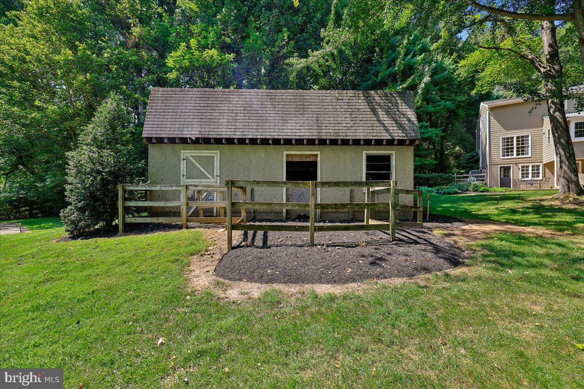 9323 Overlea Dr Property Photo 58
