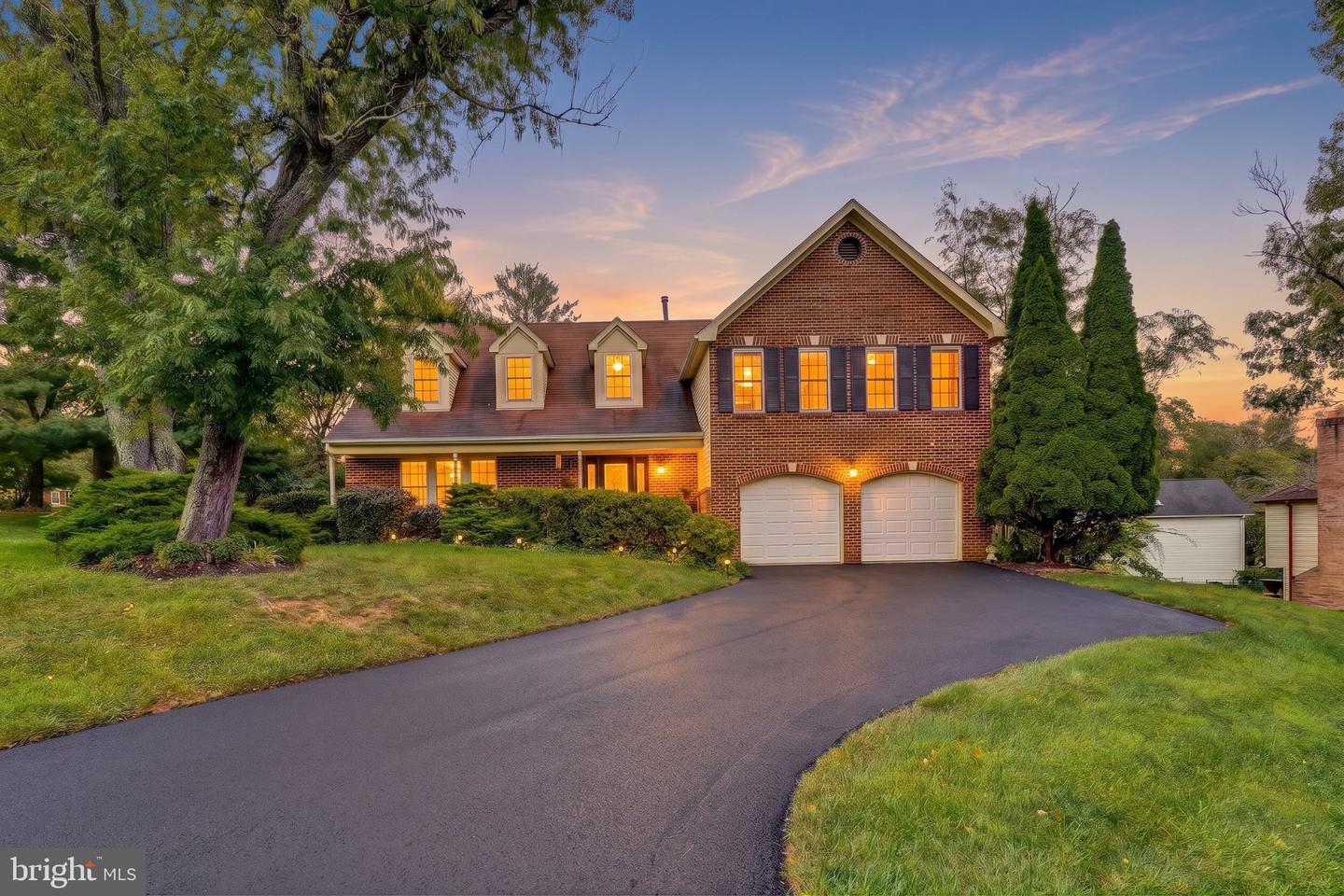 13505 Montvale Dr Property Photo 1