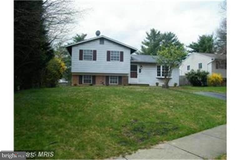 9 TEMPLAR CT Property Photo 1
