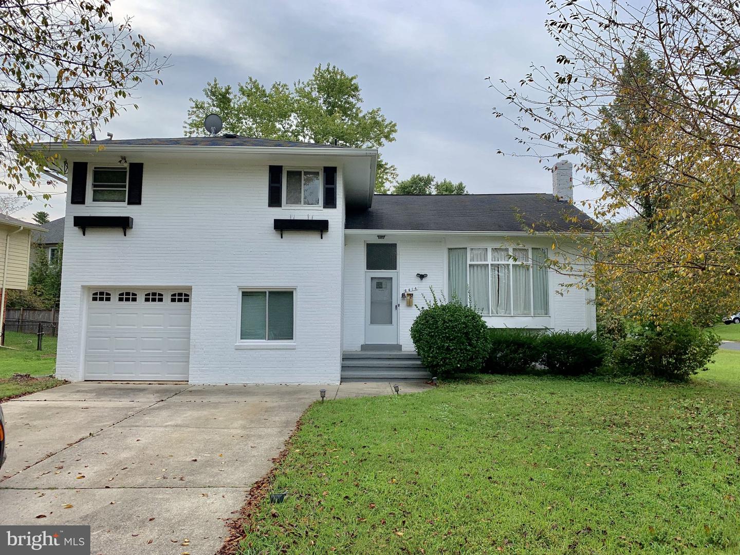 6414 WILSON LN Property Photo 1