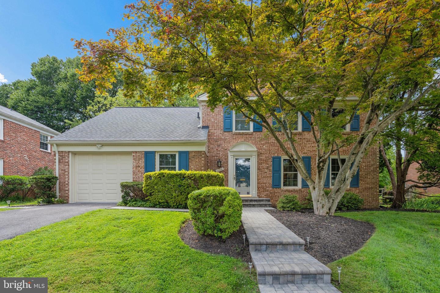 1104 Fallsmead Way Property Photo 1