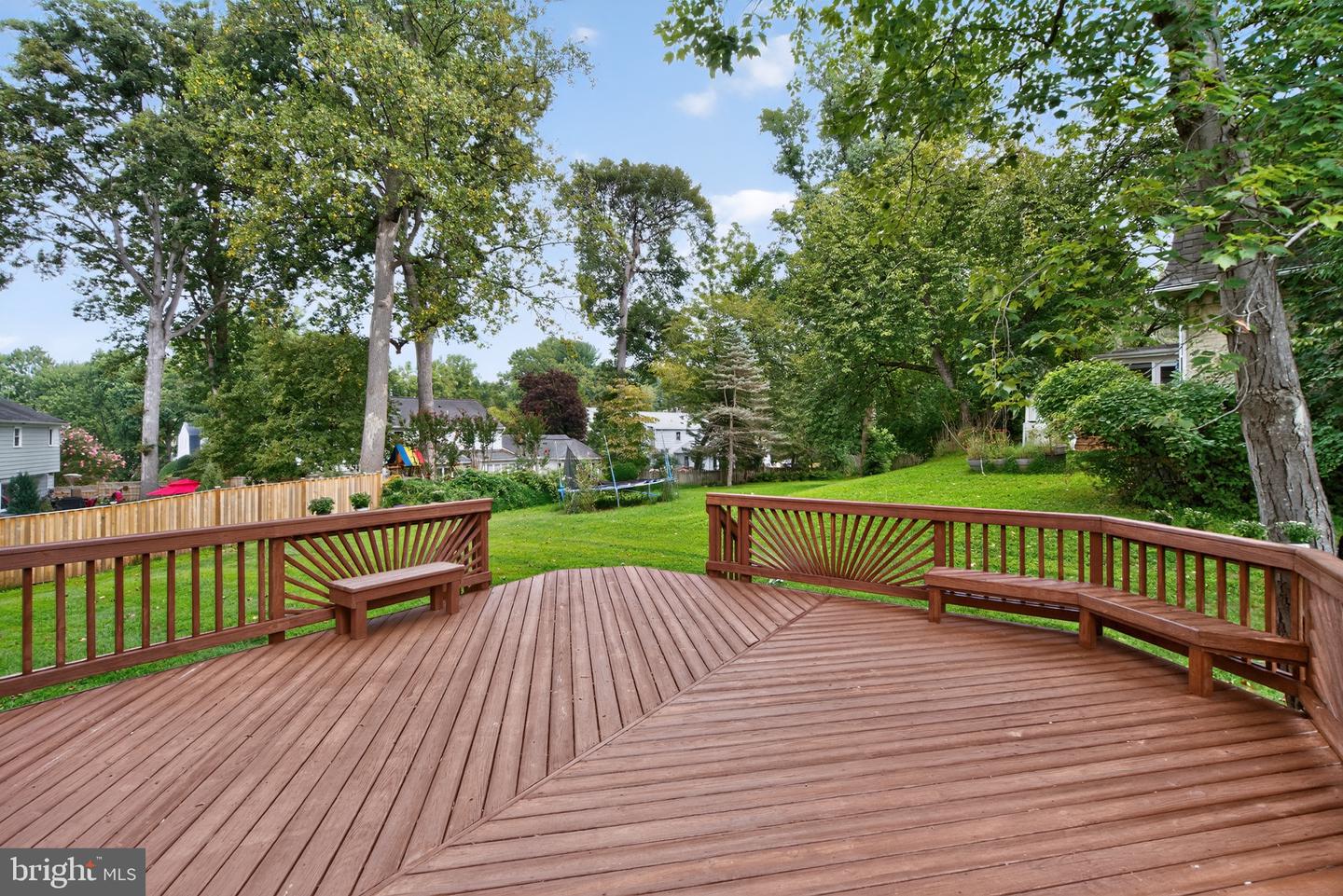 15401 Hannans Way Property Photo 10