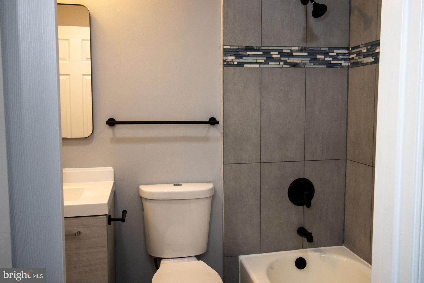 11705 Zebrawood Ct Property Photo 22