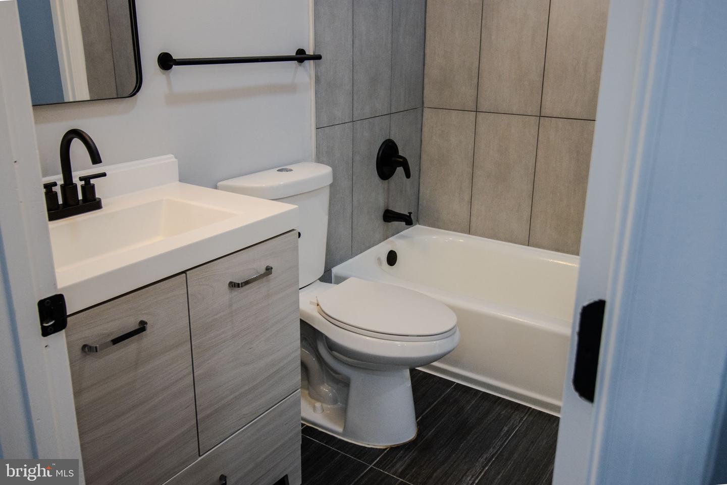11705 Zebrawood Ct Property Photo 23
