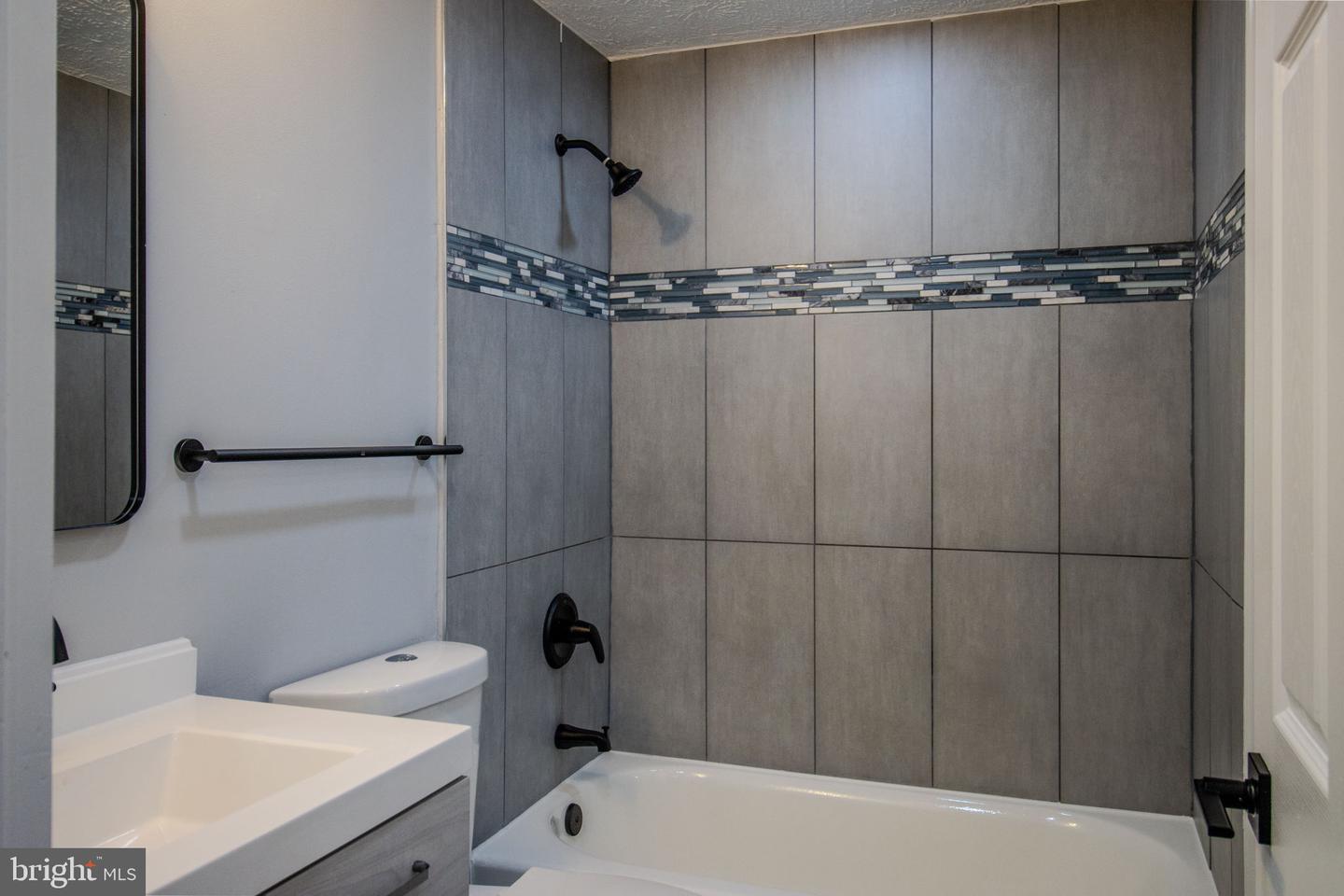 11705 Zebrawood Ct Property Photo 25