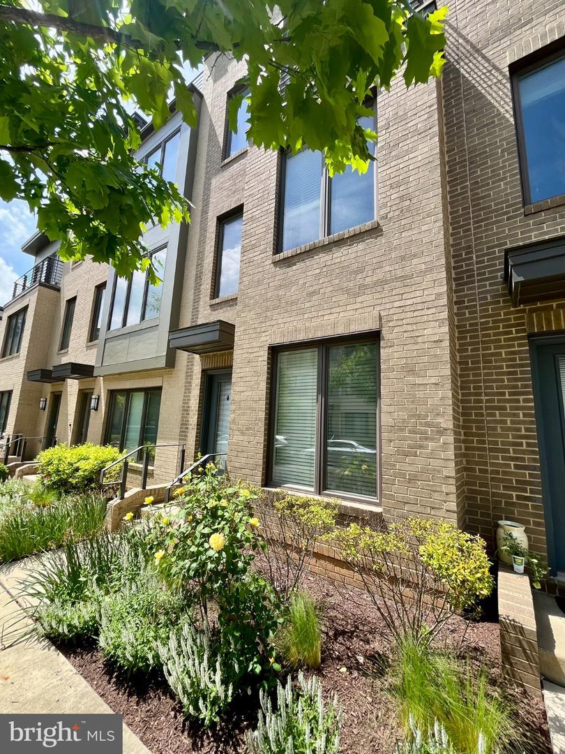 6632 Eames Way Property Photo 27