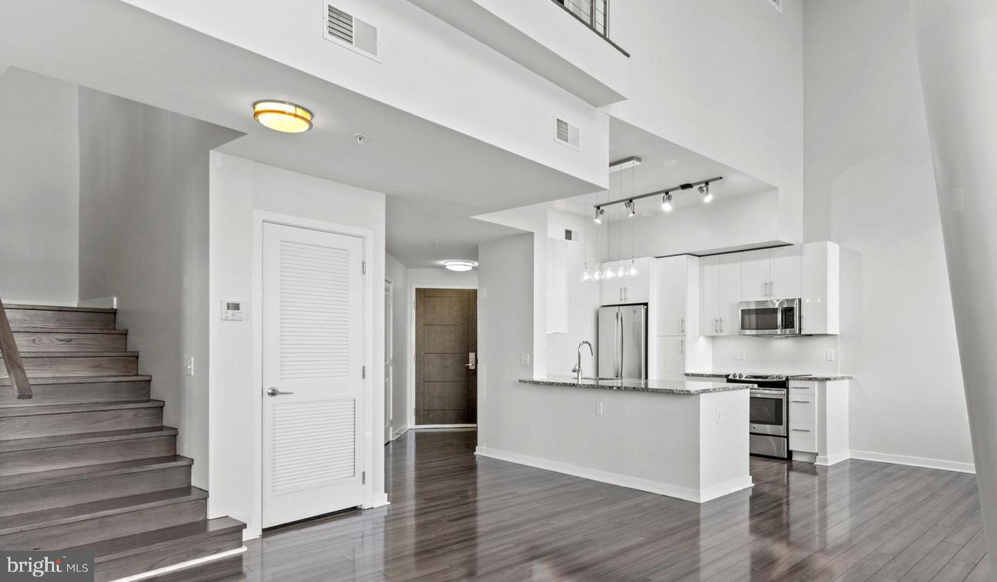 8300 Wisconsin Ave #716 Property Photo 13