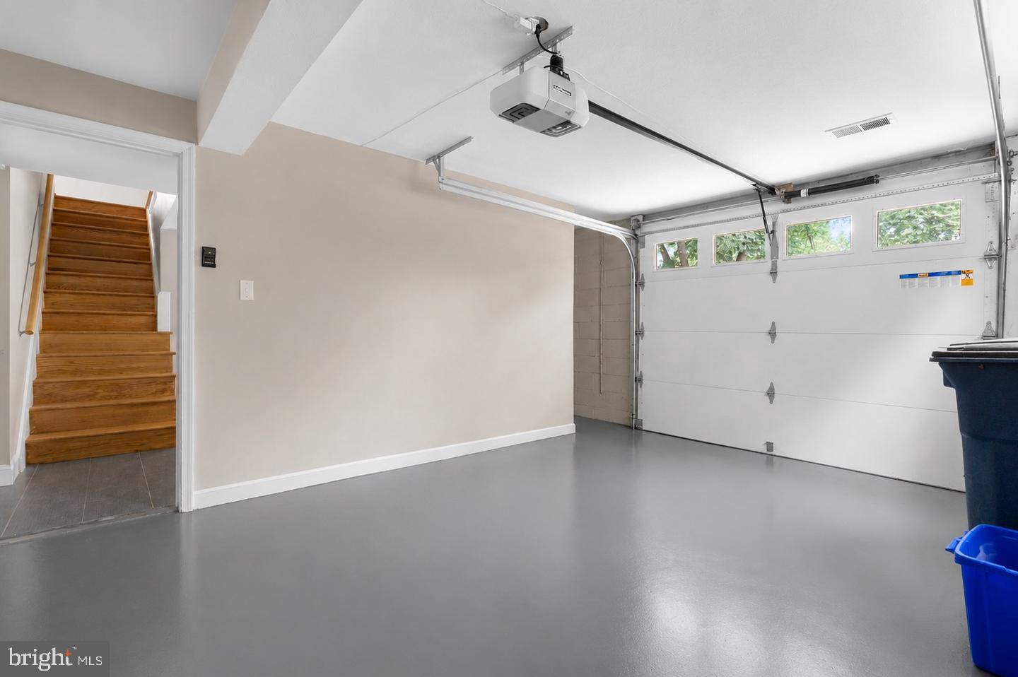 822 Loxford Ter Property Photo 40