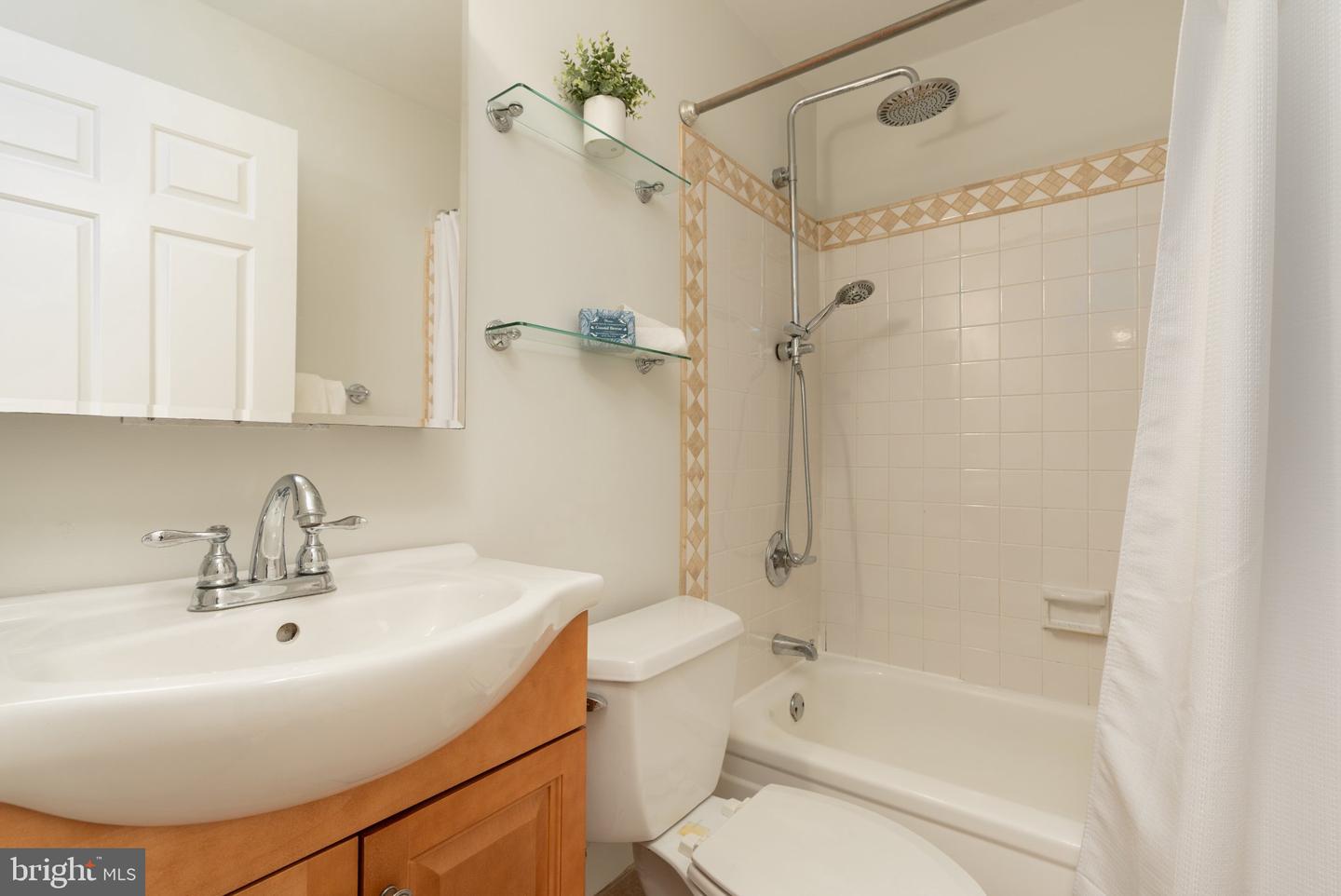 6701 Kenwood Forest Ln #51 Property Photo 25
