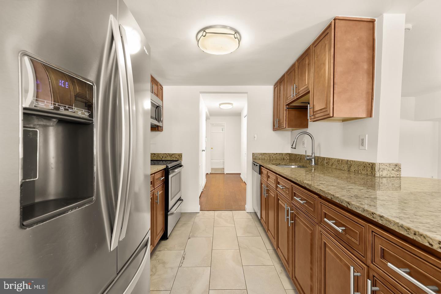 5100 Dorset Ave #100 Property Photo 11