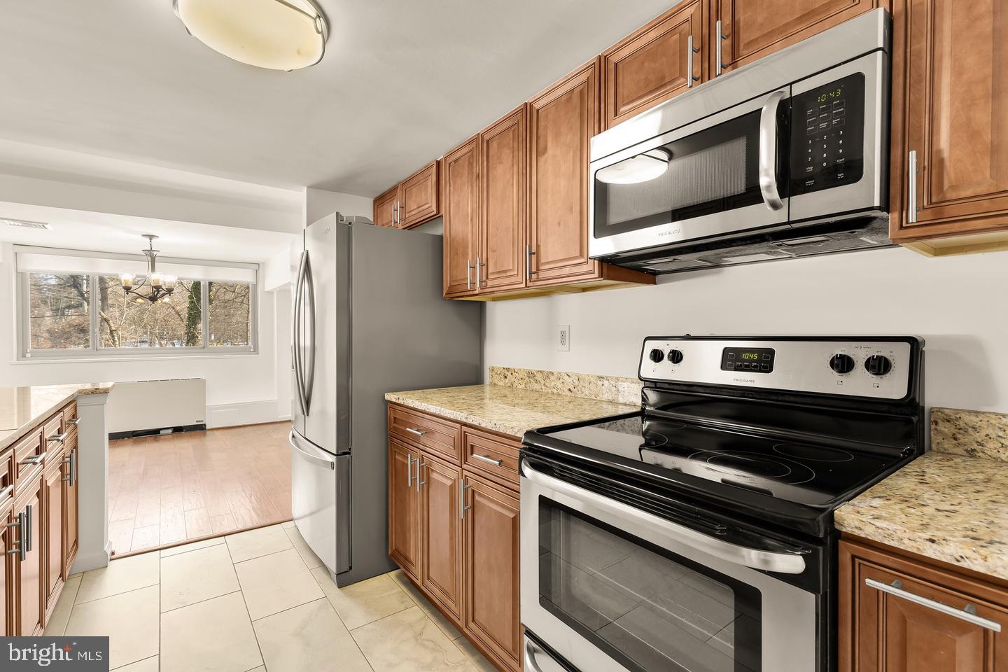 5100 Dorset Ave #100 Property Photo 13