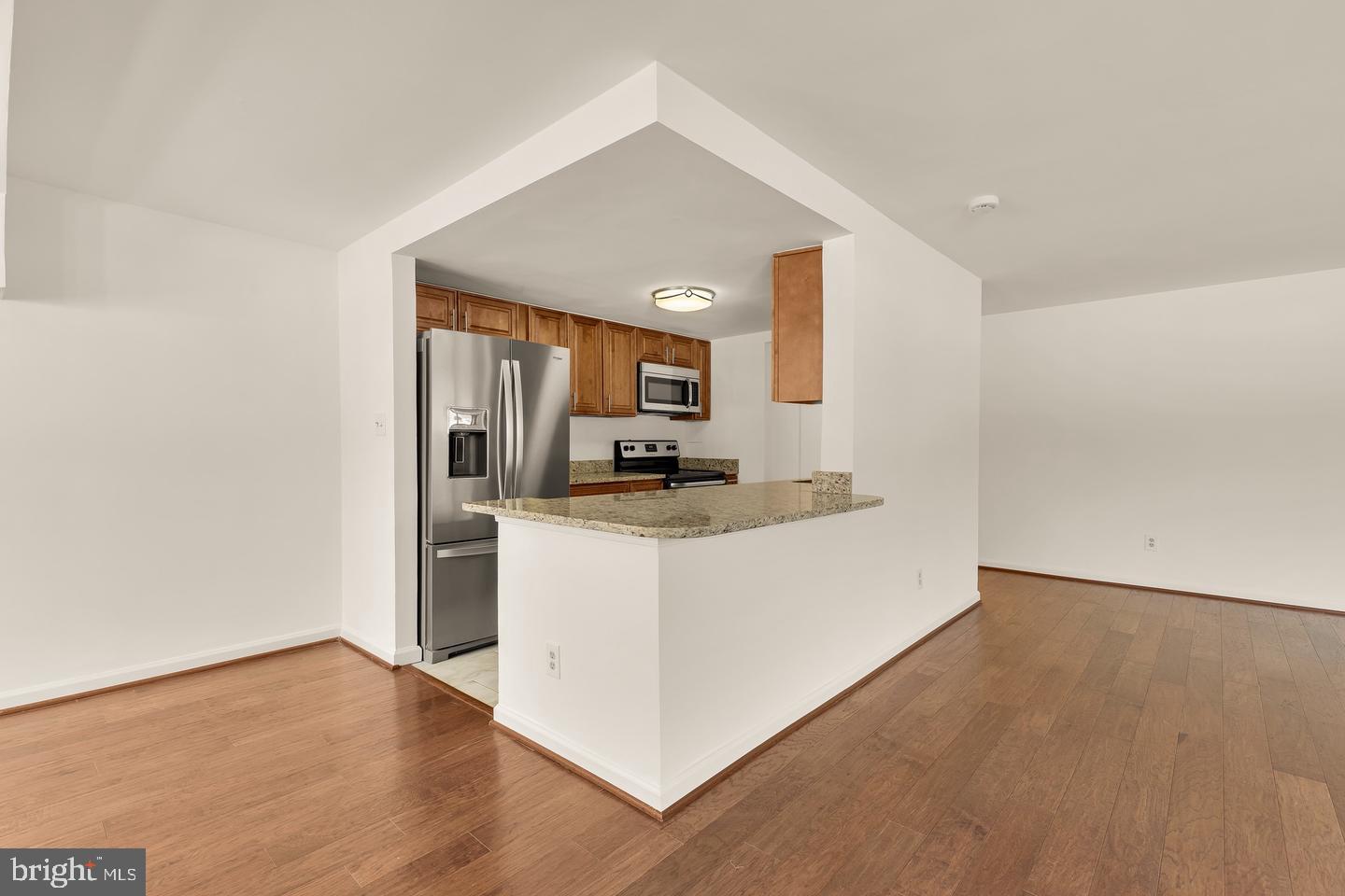 5100 Dorset Ave #100 Property Photo 14