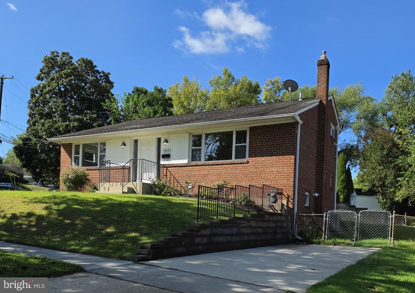 13114 BLUHILL RD Property Photo 1