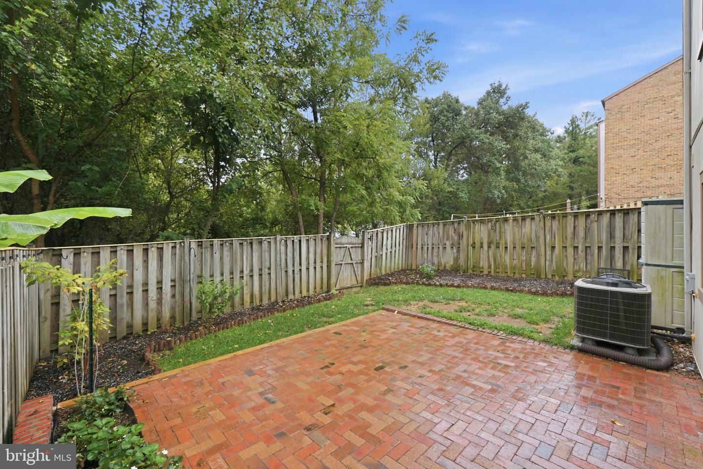 8918 Centerway Rd Property Photo 23