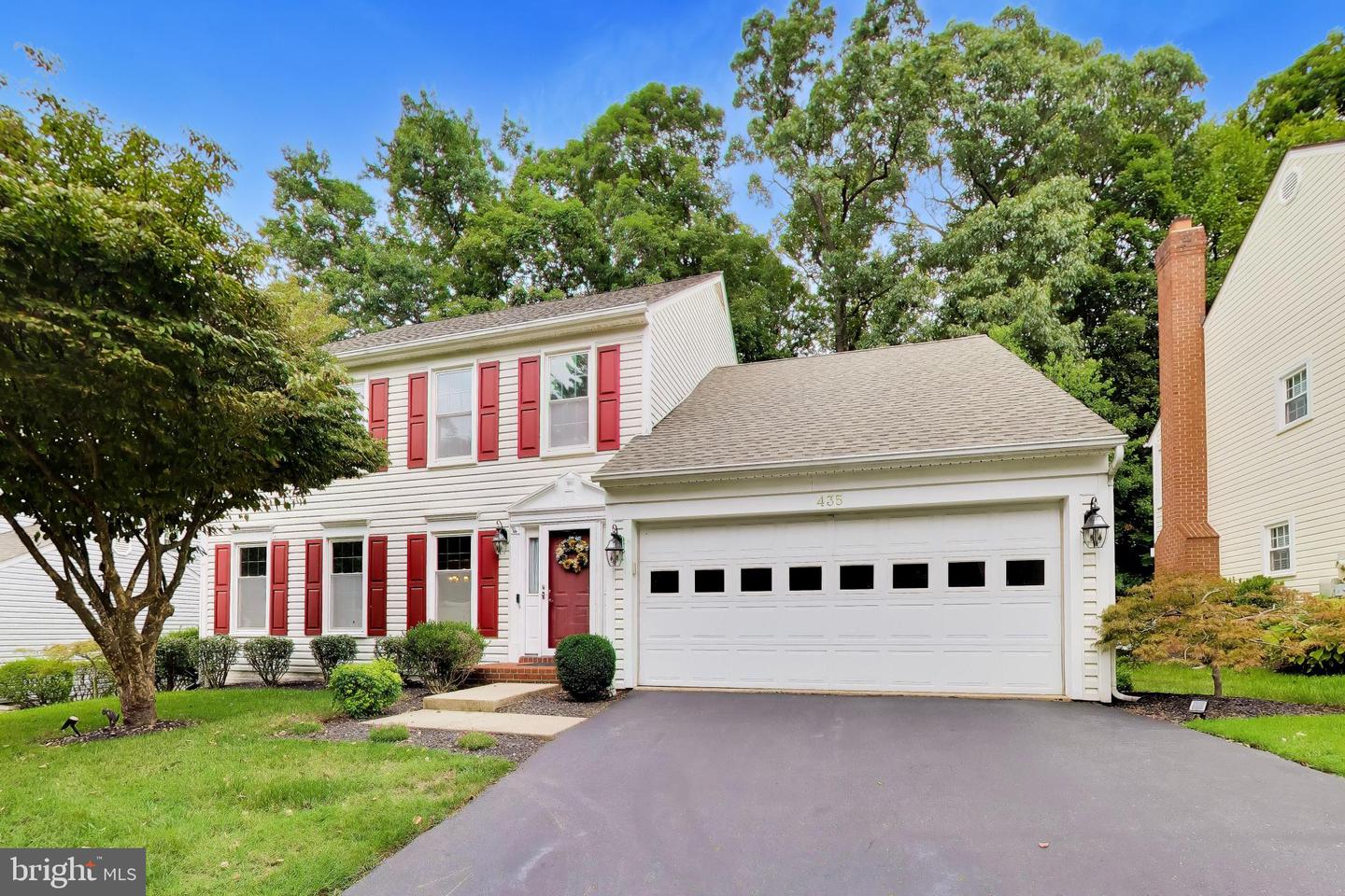 435 Upshire Cir Property Photo 1