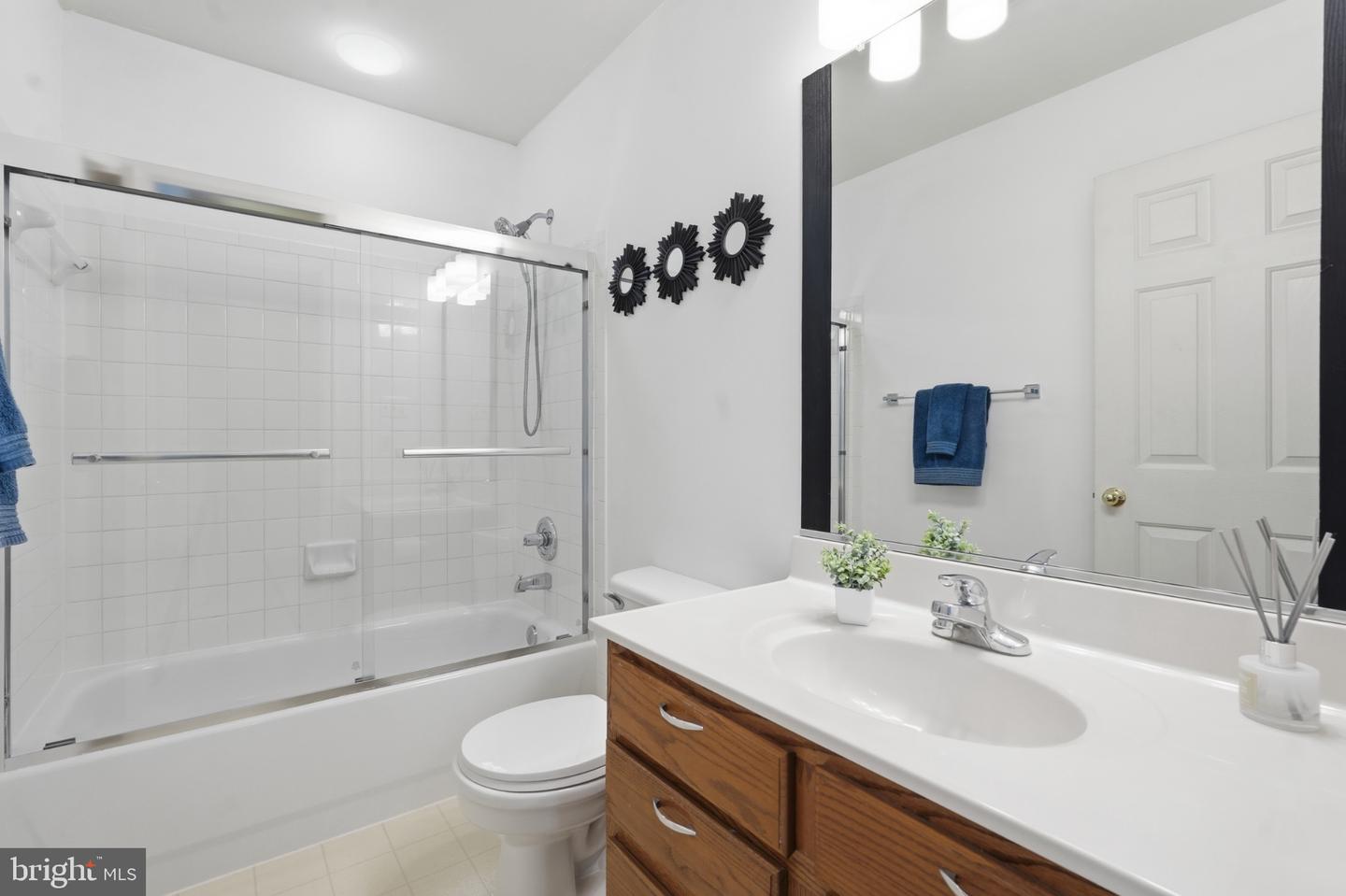 14404 Kings Crossing Blvd Property Photo 23
