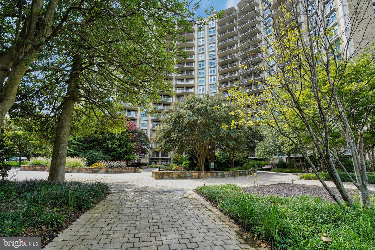 9039 Sligo Creek Pkwy #1109 Property Photo 1