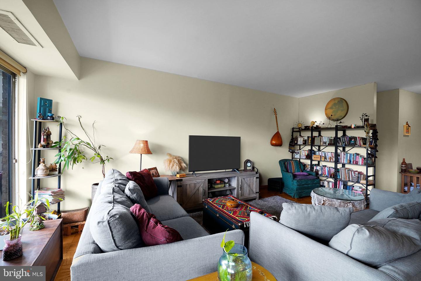 9039 Sligo Creek Pkwy #1109 Property Photo 11
