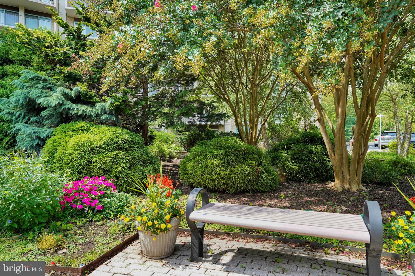 9039 Sligo Creek Pkwy #1109 Property Photo 37