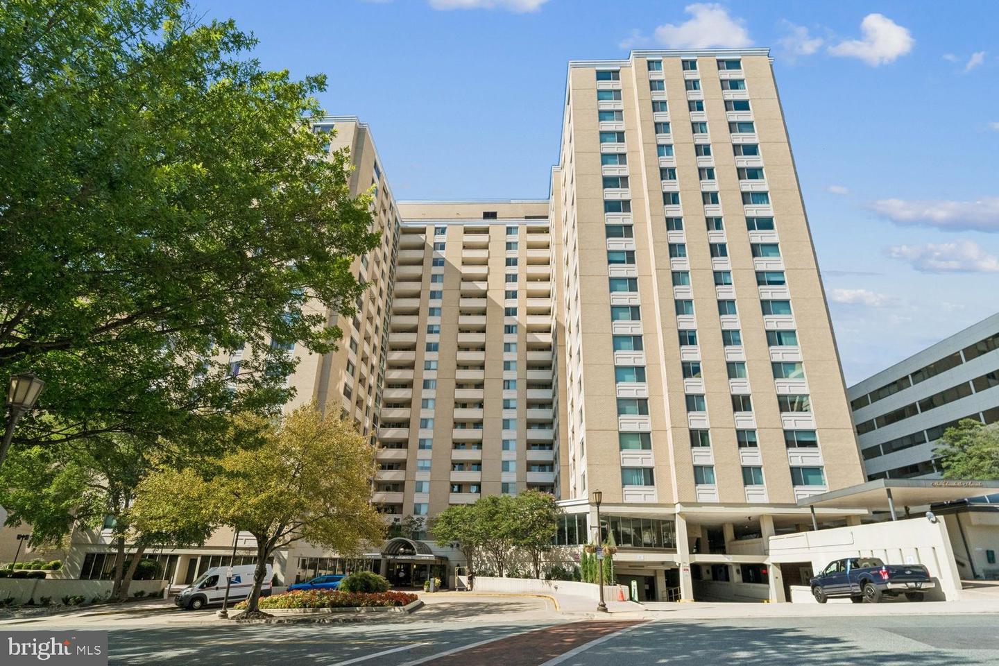 4601 N PARK AVE #1418-T Property Photo 1