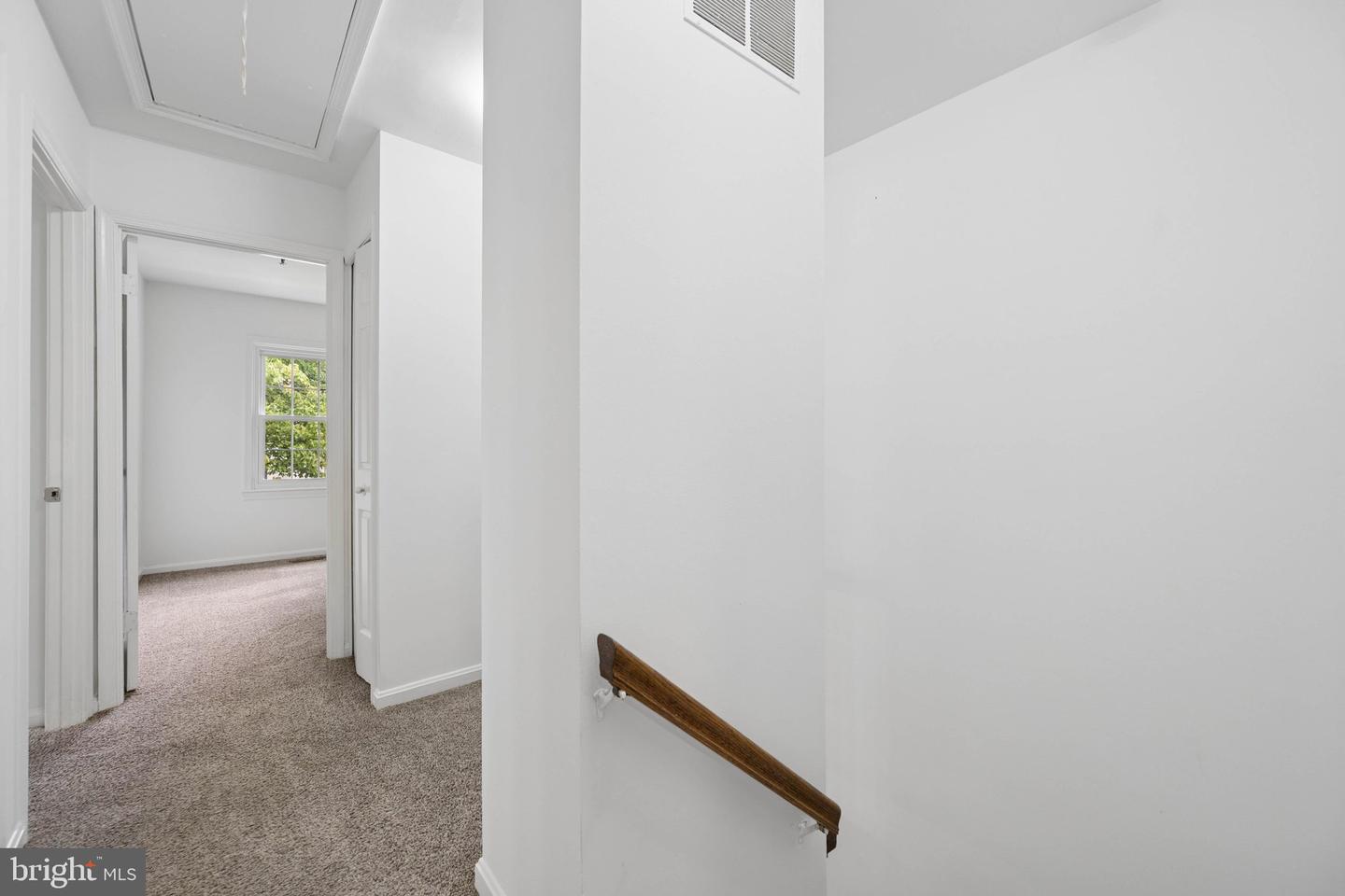3015 Mozart Dr Property Photo 30