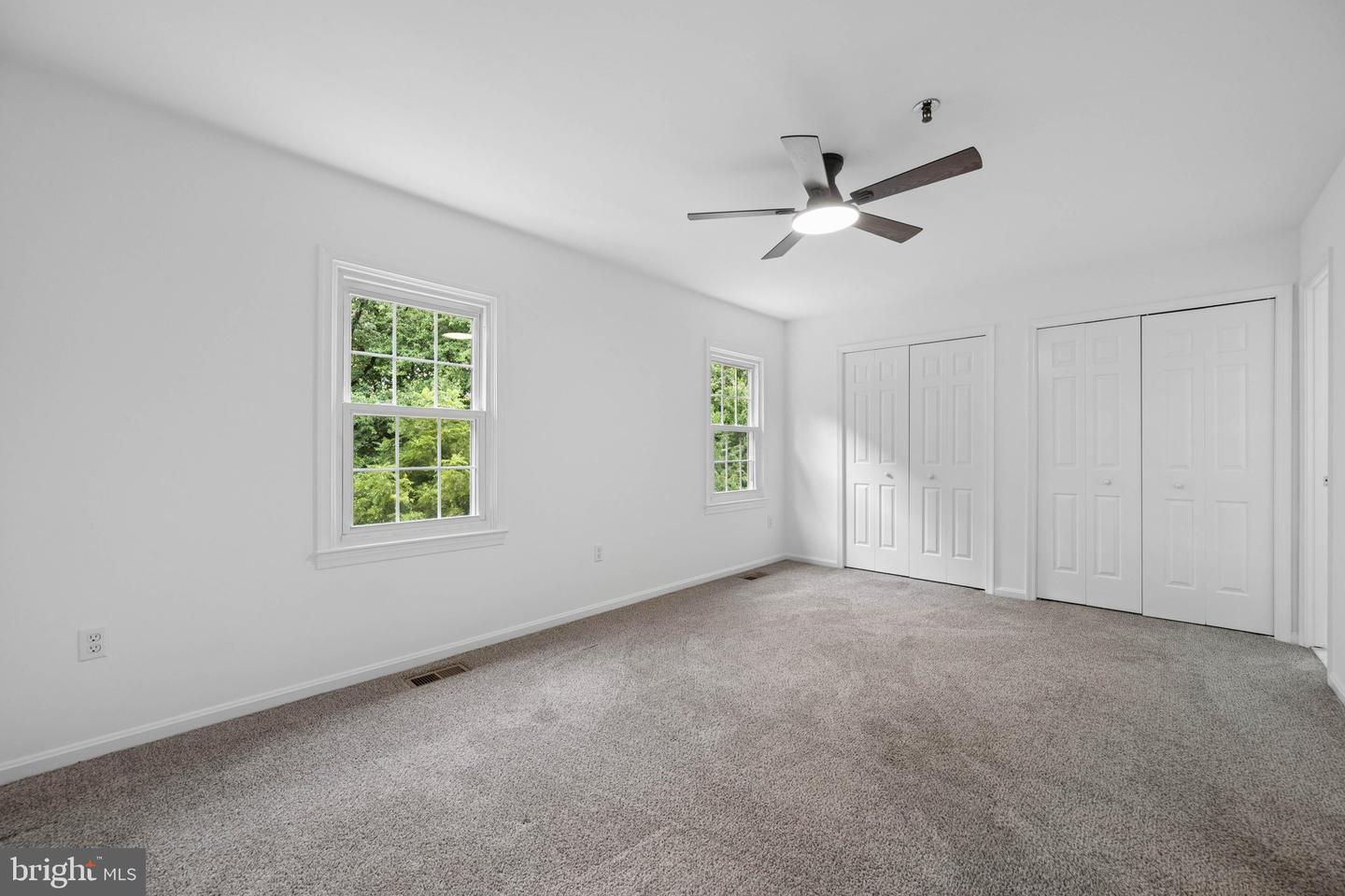 3015 Mozart Dr Property Photo 32