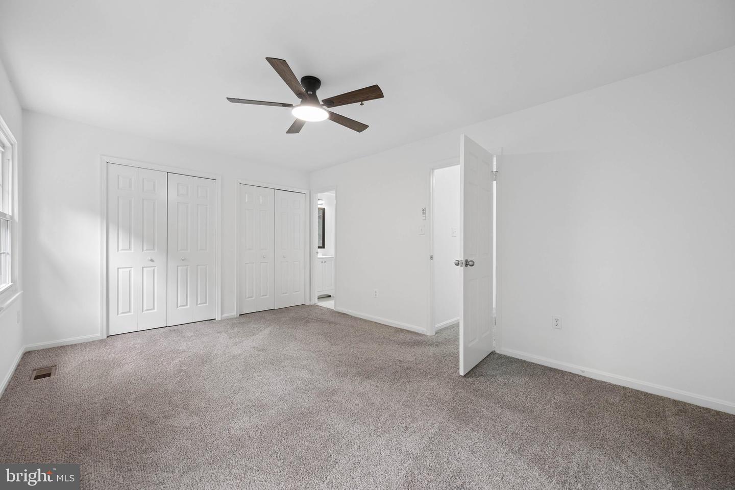 3015 Mozart Dr Property Photo 34